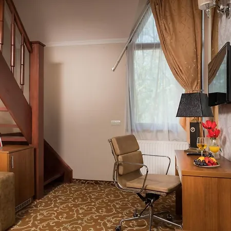 Golden Ball Club Wellness Hotel&spa Hotel 4*