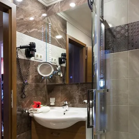 Golden Ball Club Wellness Hotel&spa Győr