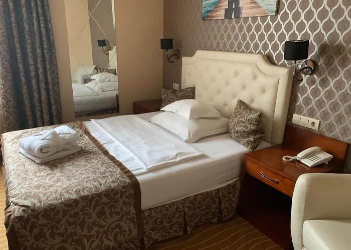 Golden Ball Club Hotel Gyor