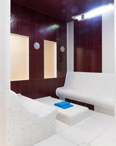 Hotel Golden Ball Club