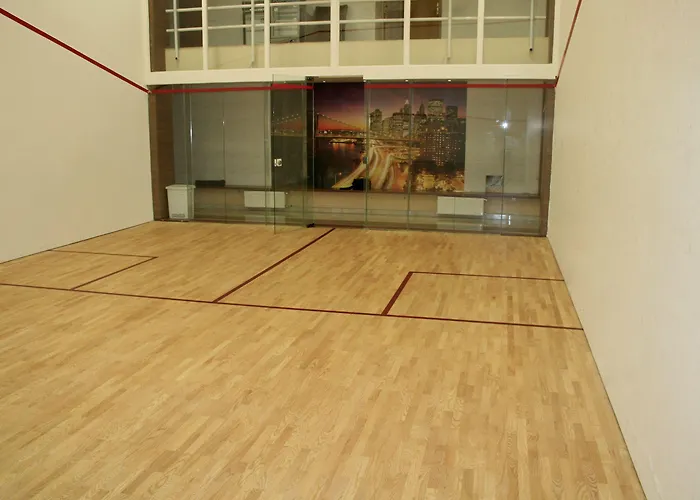 Golden Ball Club Hotel Gyor